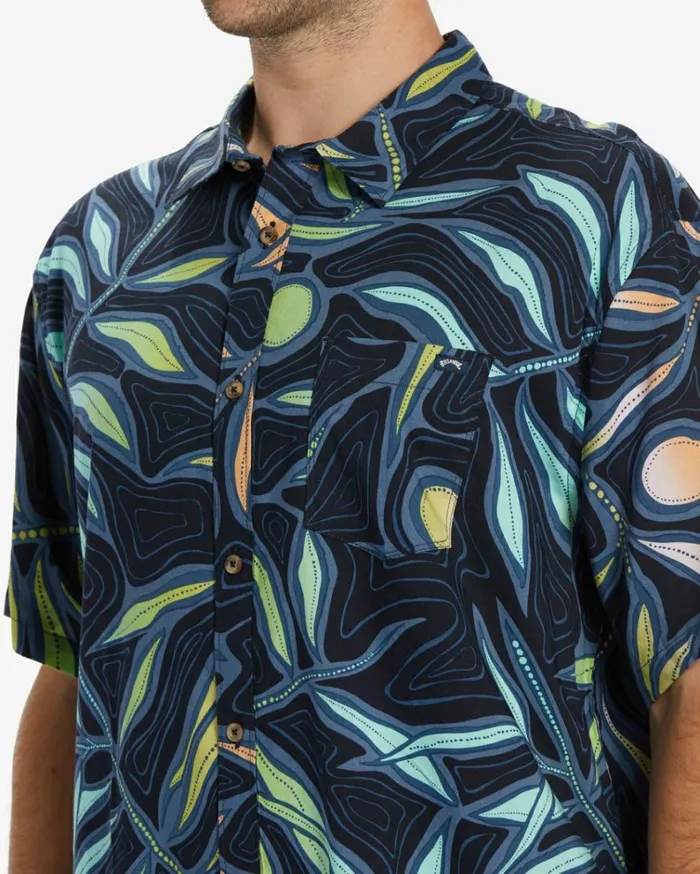 Sundays Short Sleeve Shirt Dark Navy Men Billabong Shirts