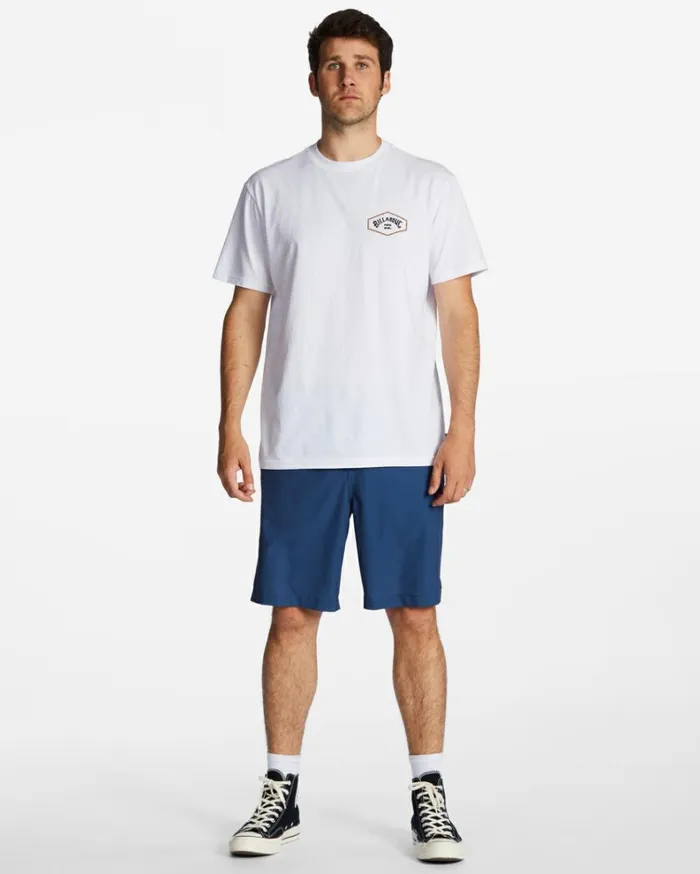 Surftrek Trail Technical Elasticized Shorts Space Blue Men Billabong Shorts