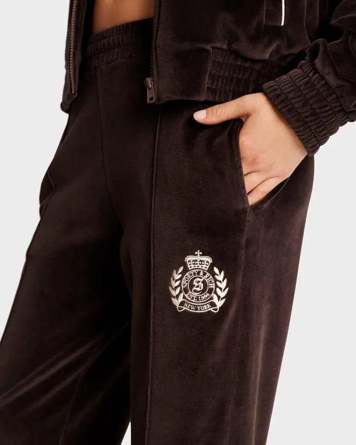 Sweatpants Men Sporty and Rich NY Crest Velour Track Pant 8211 ChocolateCream