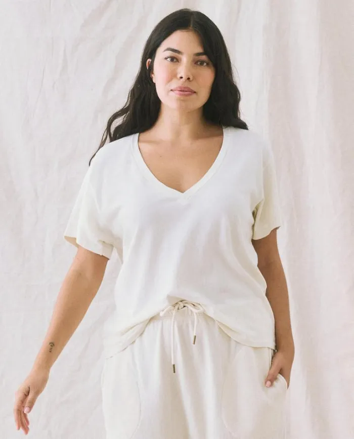 Tops Women039s The Great The VNeck Tee Washed White