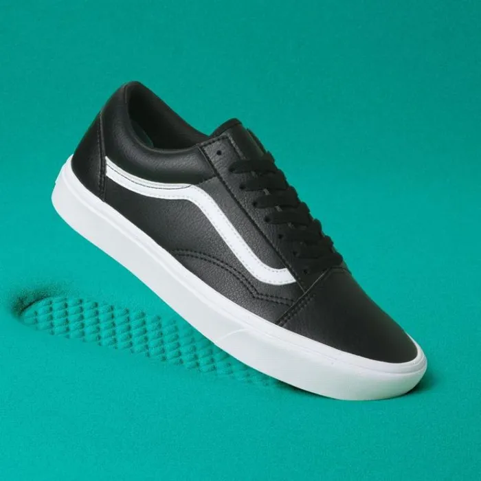 Vans Classic Tumble ComfyCush Old Skool Black Mens Classics Shoes