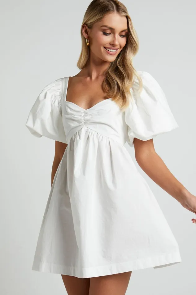 Vashti Mini Dress 8211 Puff Sleeve Sweetheart Dress In Off White Women Showpo Curve Clothes