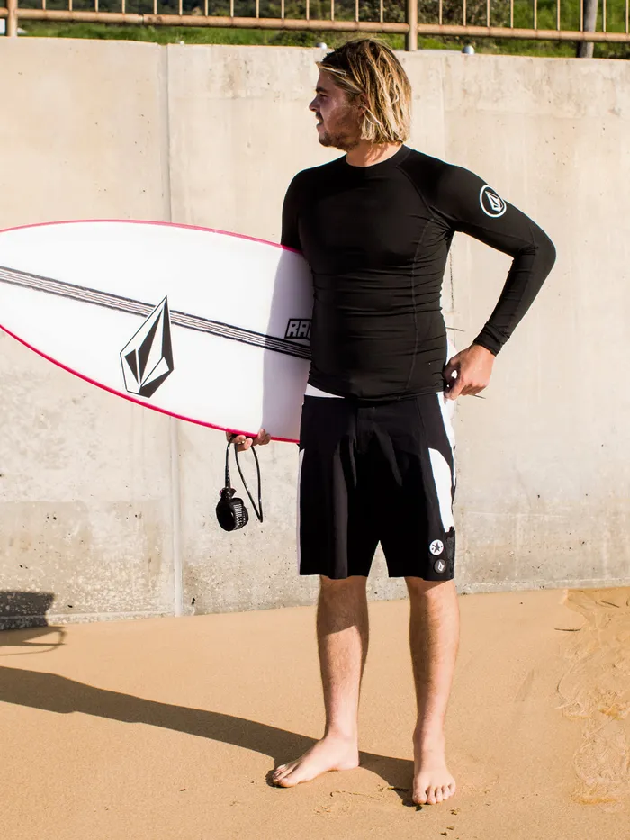 Volcom Boardshorts and Trunks Surf Vitals Noa Deane Liberator Trunks 8211 Black Black 8211 Mens Volcom Boardshorts and Trunks Surf Vitals Noa Deane Liberator Trunks 8211 Black Black 8211 Mens