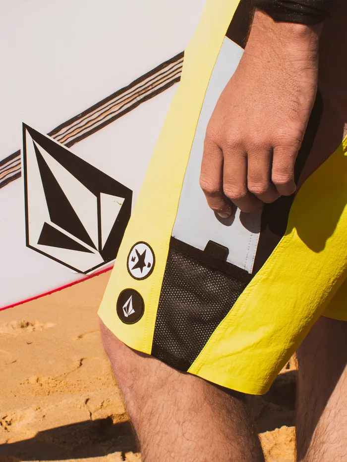 Volcom Boardshorts and Trunks Surf Vitals Noa Deane Liberator Trunks 8211 Limeade Limeade 8211 Mens