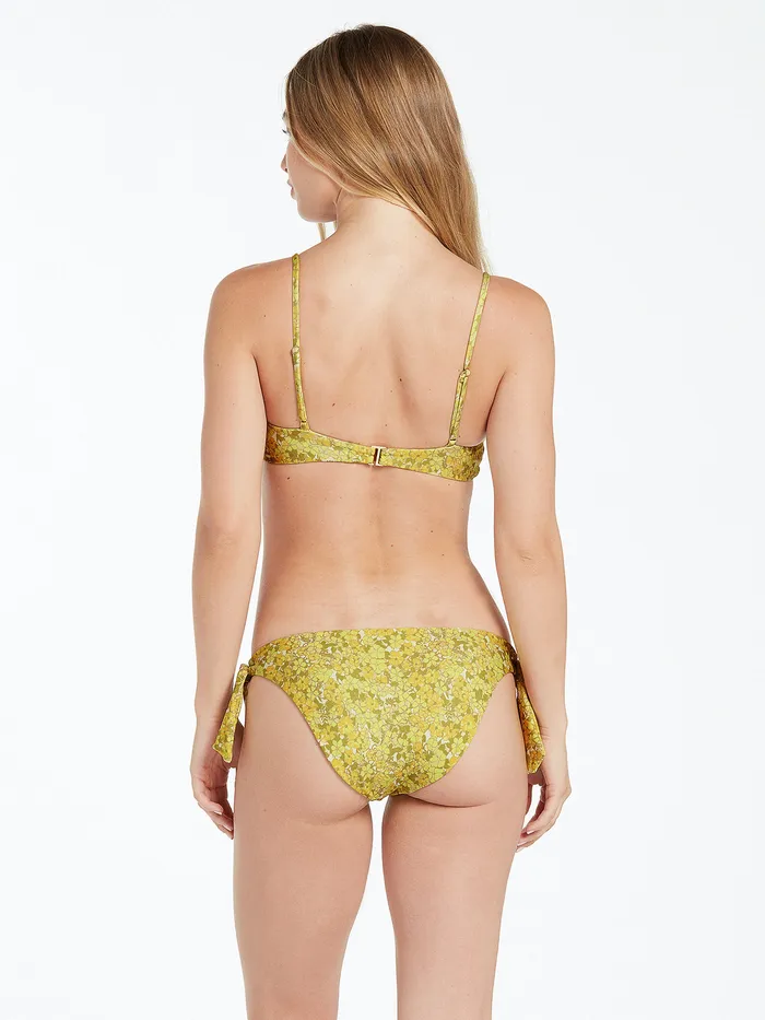 Volcom EcoTrue Swim Everything Bud V Neck Bikini Top 8211 Citron Citron 8211 Womens