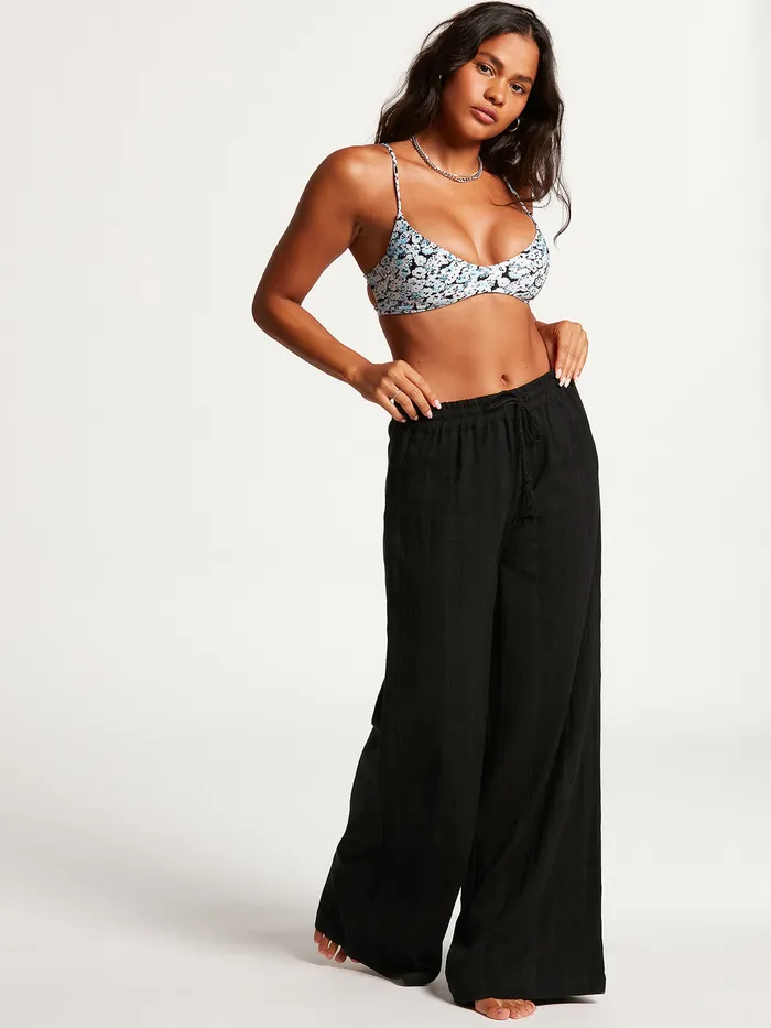 Volcom Pants Sun Spent Wide Leg Beach Pant 8211 Black Black 8211 Womens