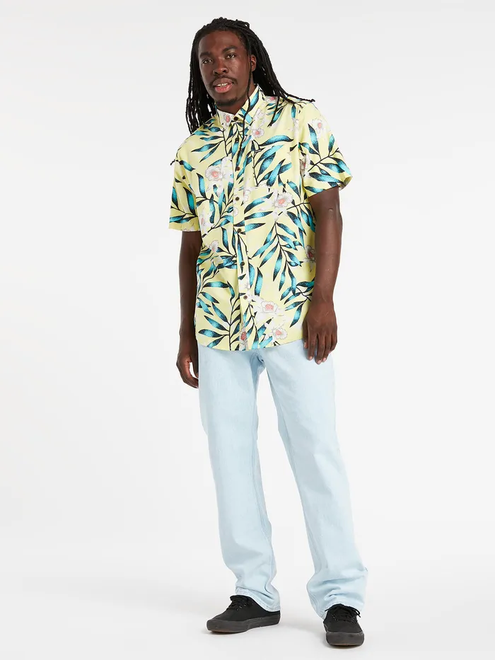 Volcom Shirts and Flannels Tropical Hideout Short Sleeve Shirt 8211 Glimmer Yellow Glimmer Yellow 8211 Mens