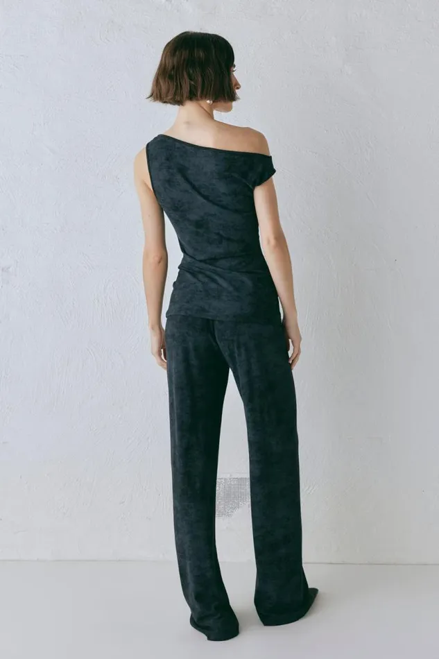 VRG GRL Kemi Top Black Women Sets