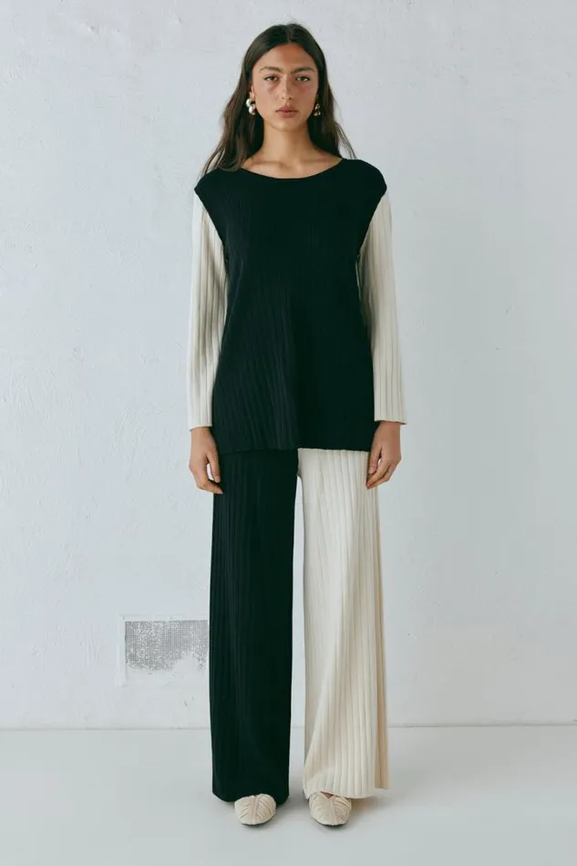 VRG GRL Suri Knit Top Splice Women Long Sleeve