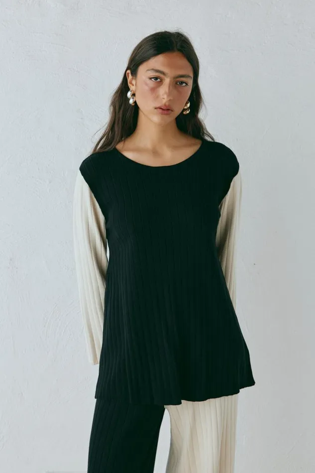 VRG GRL Suri Knit Top Splice Women Long Sleeve