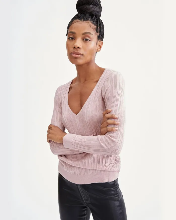 Women 7 For All Mankind Sweaters Long Sleeve Scoop Neck Pullover In Smokey Rose