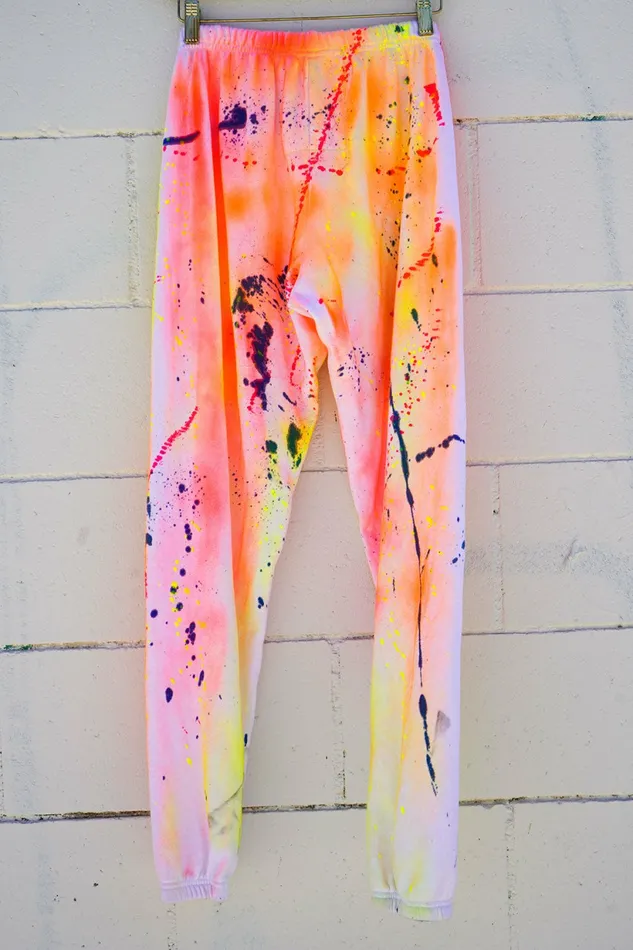 Women ARTIST COLLECTION SWEATPANTS 8211 ORANGE YELLOW Aviator Nation Sweatpants Women ARTIST COLLECTION SWEATPANTS 8211 ORANGE YELLOW Aviator Nation Sweatpants