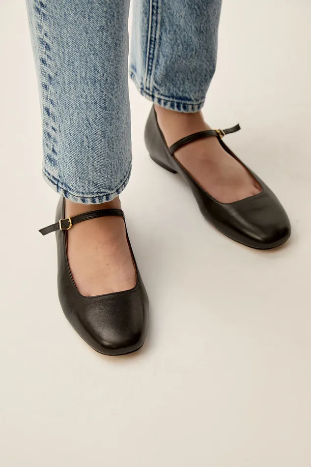 Women Ballerines En Cuir Lilio Noir Des Petits Hauts Shoes and Socks
