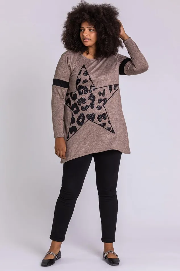 Women Beige Curve Star Print Jersey Top Roman Tops