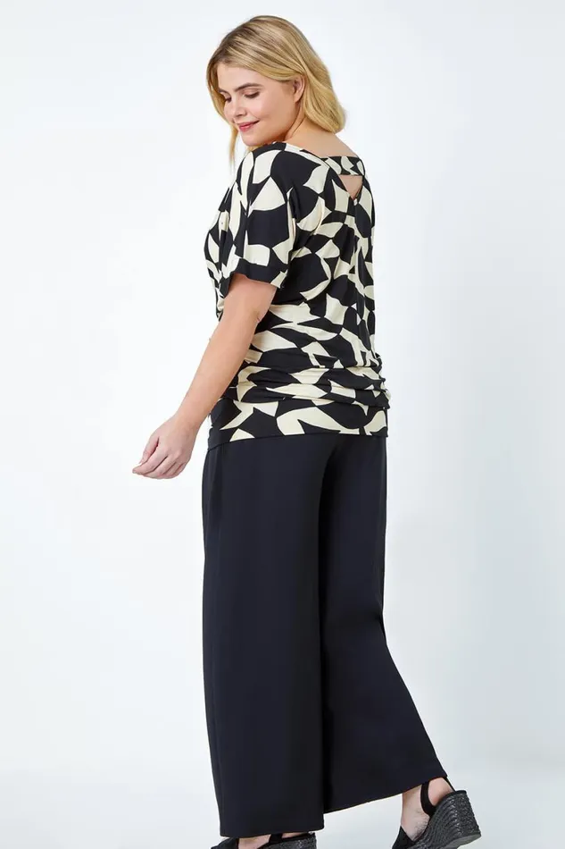 Women Black Curve Geometric Print VNeck Blouson Top Roman Tops