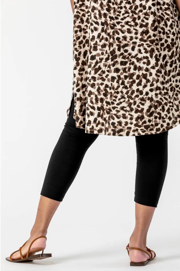 Women Black Curve Plain Elastic Waist Cropped Leggings Roman Trousers