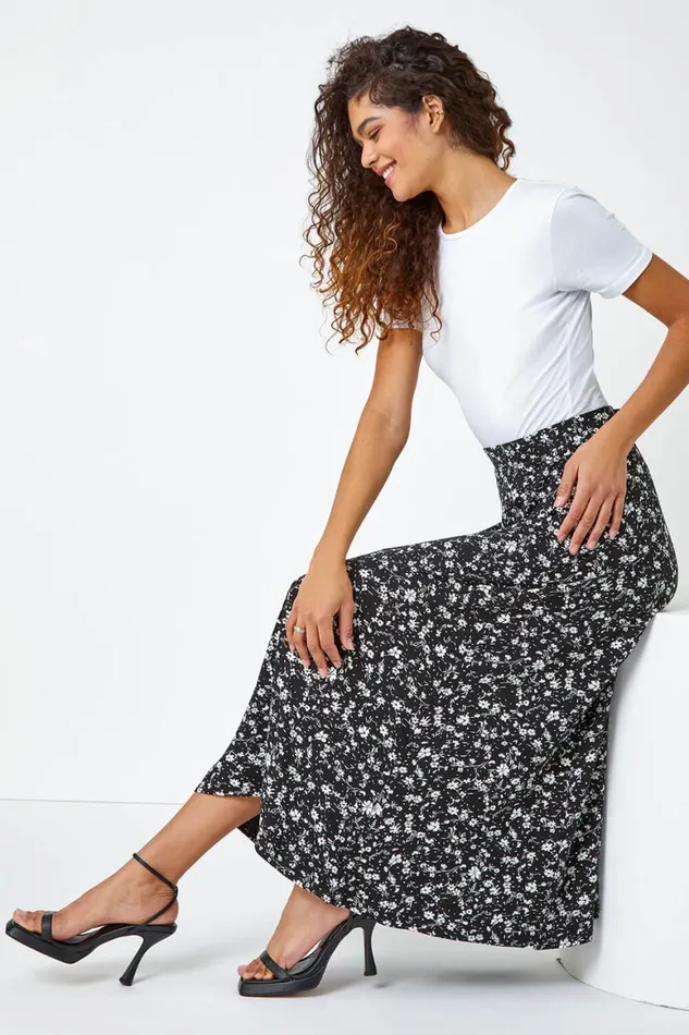 Women Black Ditsy Floral Print Midi Skirt Roman Skirts