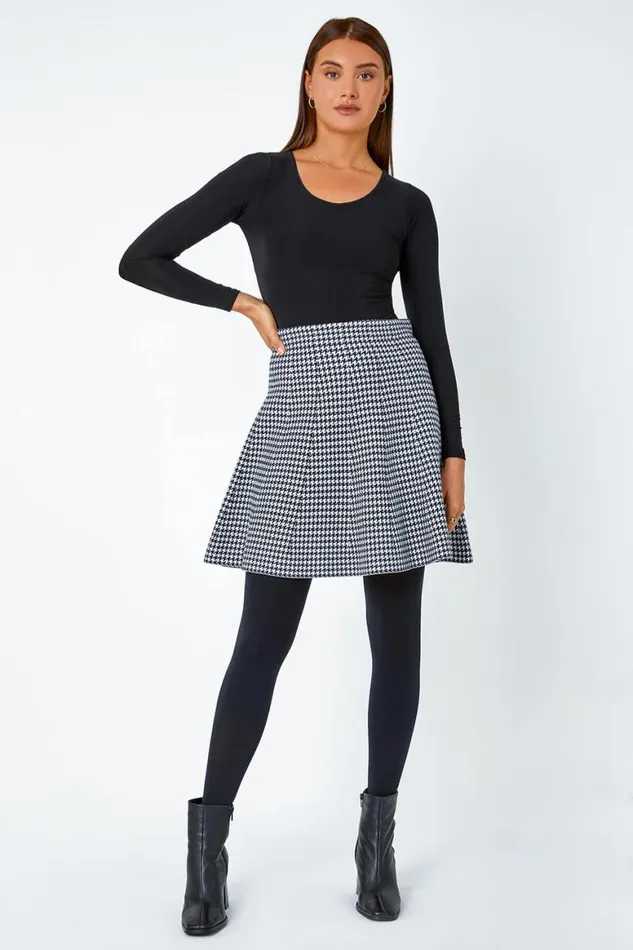 Women Black Dogstooth Knitted ALine Mini Skirt Roman Skirts