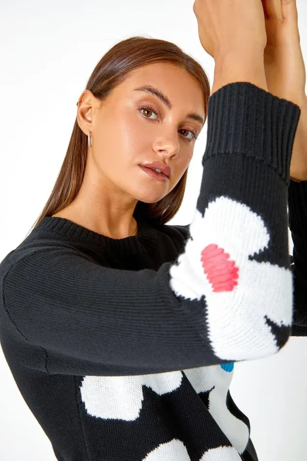 Women Black Oversized Floral Print Jumper Roman Knitwear