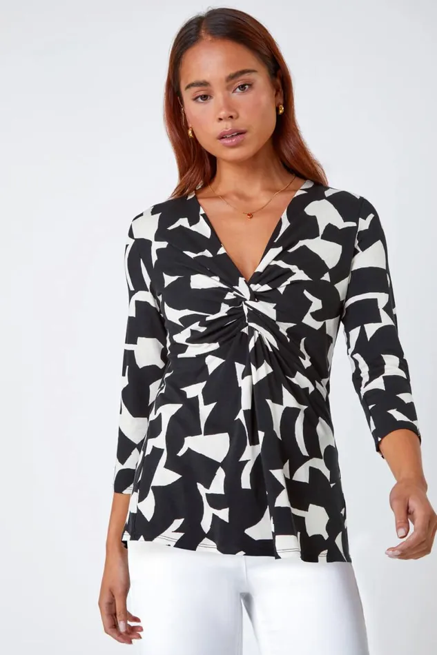 Women Black Petite Geometric Print VNeck Stretch Top Roman Tops
