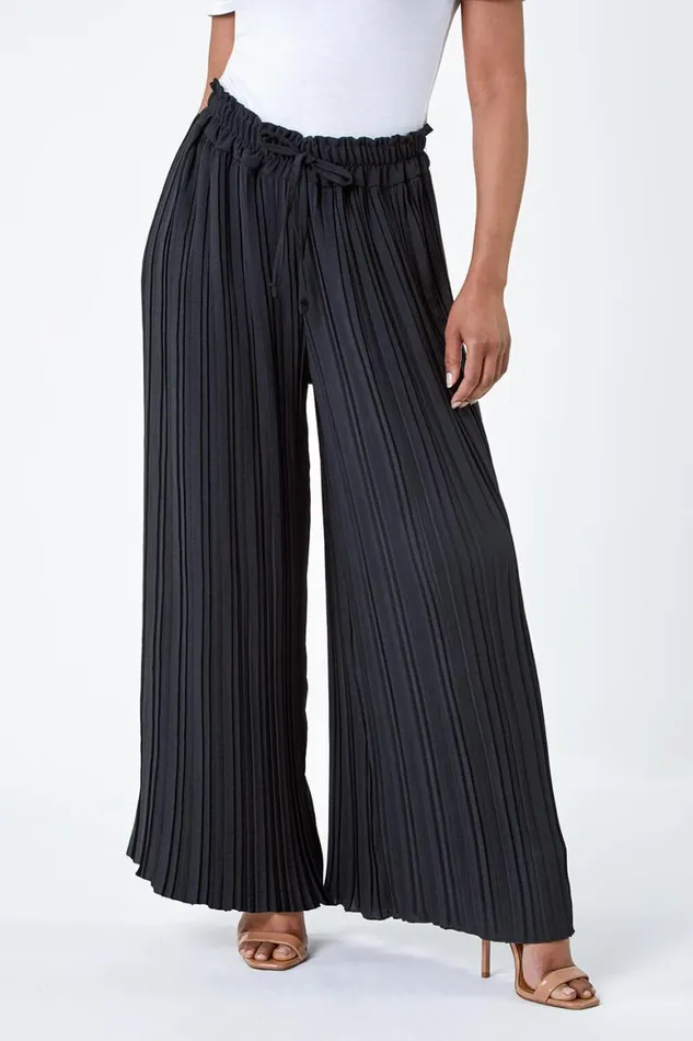 Women Black Petite Pleated Elastic Waist Wide Leg Trousers Roman Trousers