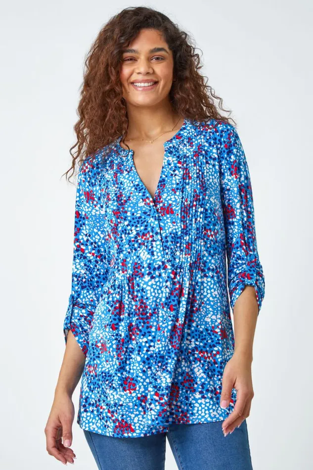 Women Blue Abstract Spot VNeck Pintuck Stretch Top Roman Tops