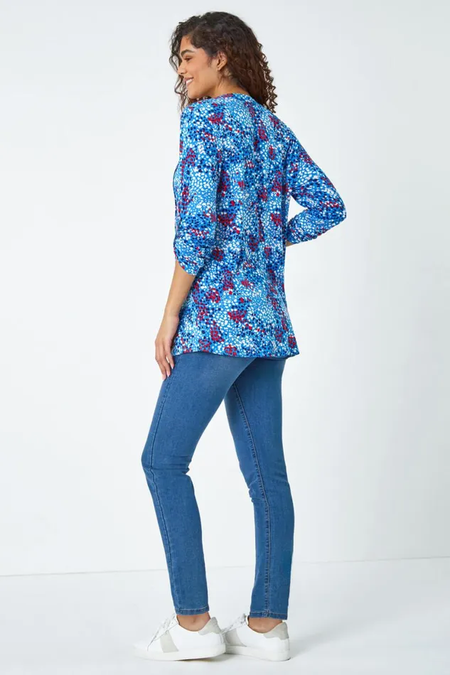 Women Blue Abstract Spot VNeck Pintuck Stretch Top Roman Tops