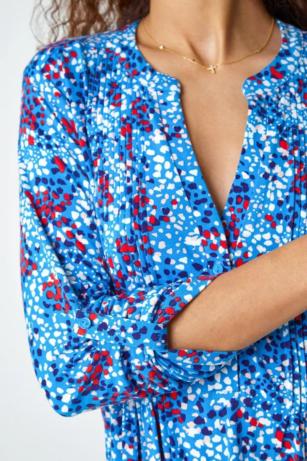 Women Blue Abstract Spot VNeck Pintuck Stretch Top Roman Tops