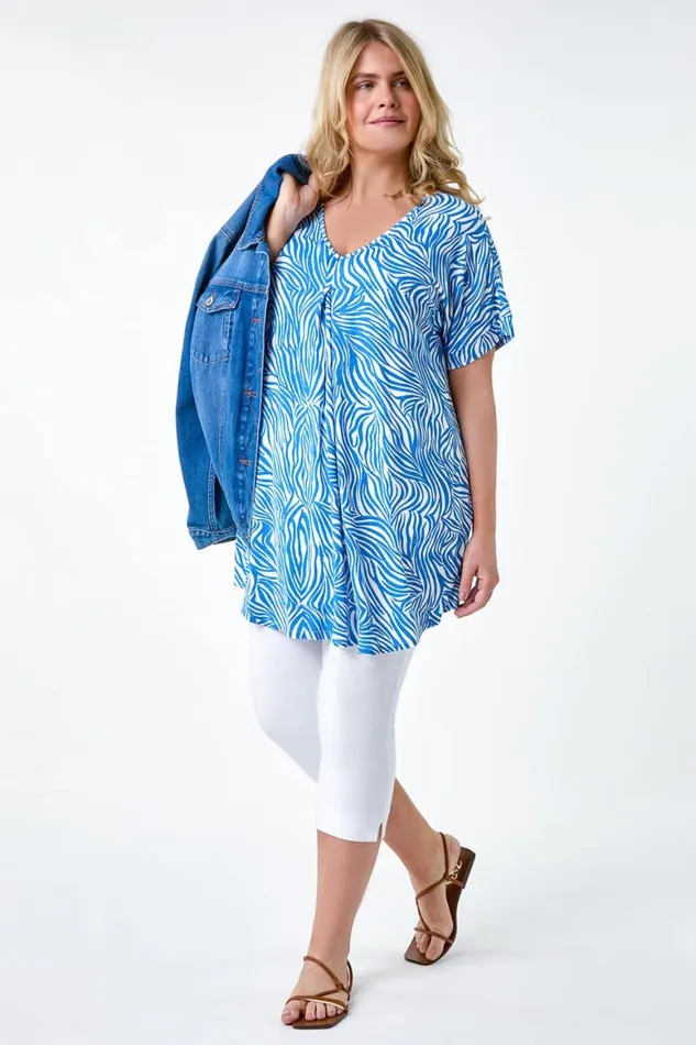 Women Blue Curve Animal Print VNeck Stretch Top Roman Tops