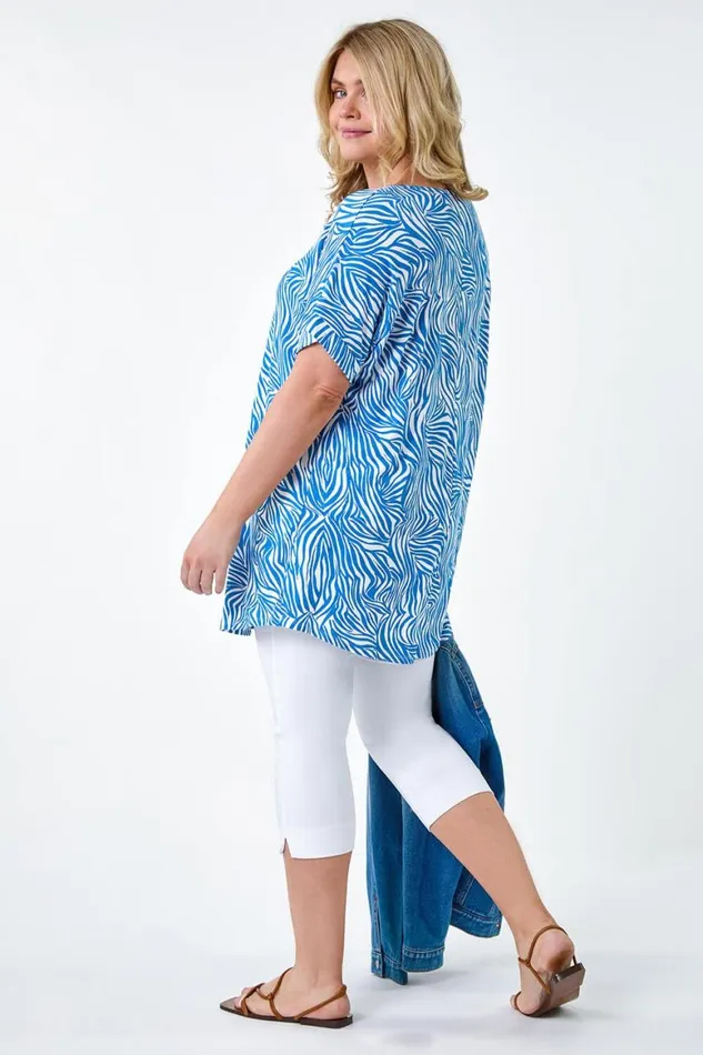 Women Blue Curve Animal Print VNeck Stretch Top Roman Tops