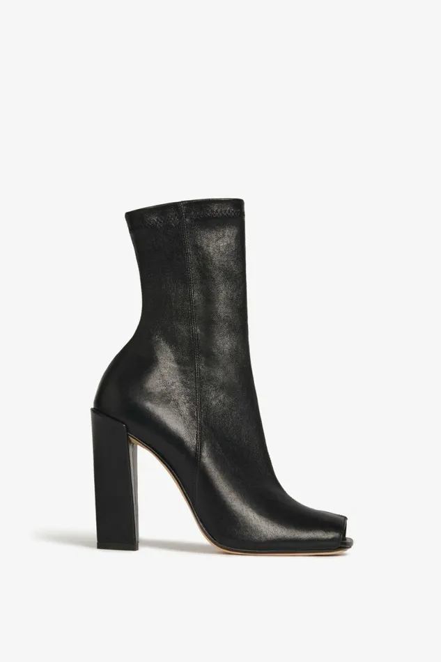 Women Boots Victoria Beckham Iona Boots In Black