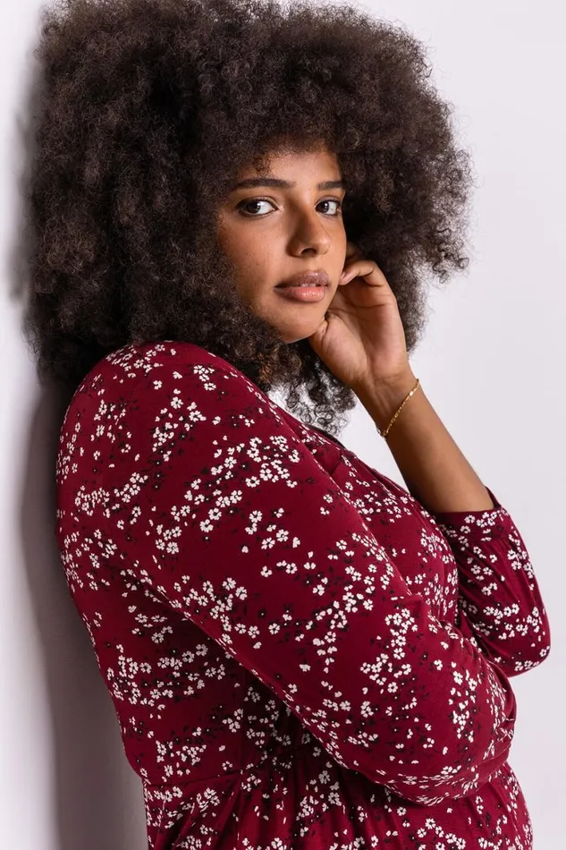 Women Bordeaux Curve Square Neck Floral Top Roman Tops