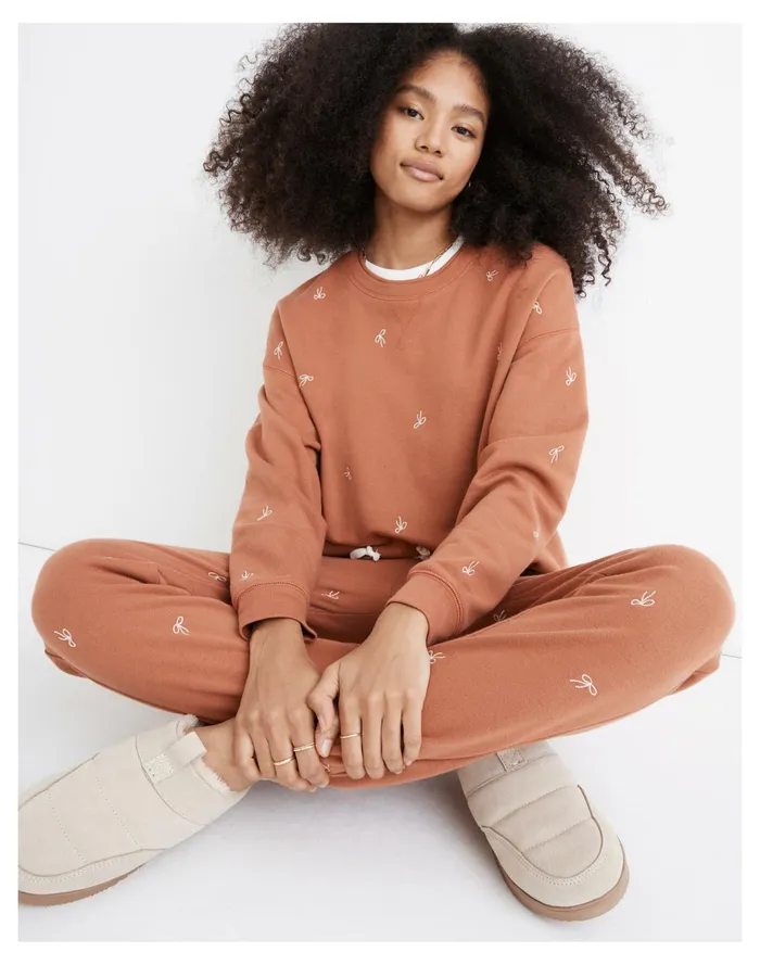 Women Bow Embroidered Double Crewneck Sweatshirt Warm Umber Madewell Sweatshirts and Sweatpants Women Bow Embroidered Double Crewneck Sweatshirt Warm Umber Madewell Sweatshirts and Sweatpants