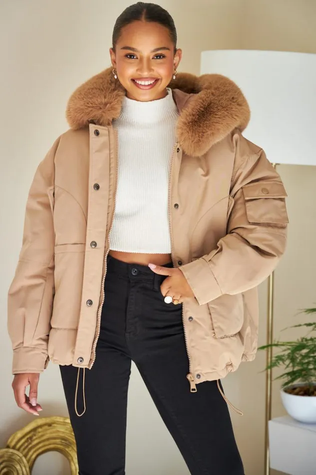 Women Doudoune Courte Camel Capuche En Fourrure Camel Brentiny Paris Parkas And Down Jackets