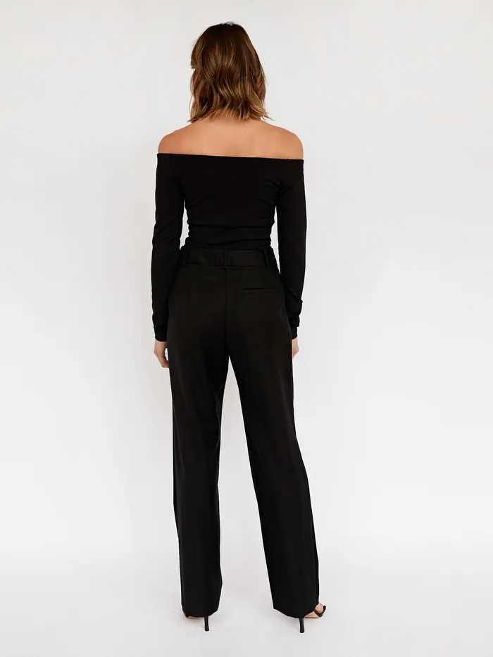 Women Esse Studios 8211 Black Off Shoulder Knit Top The UNDONE Tops