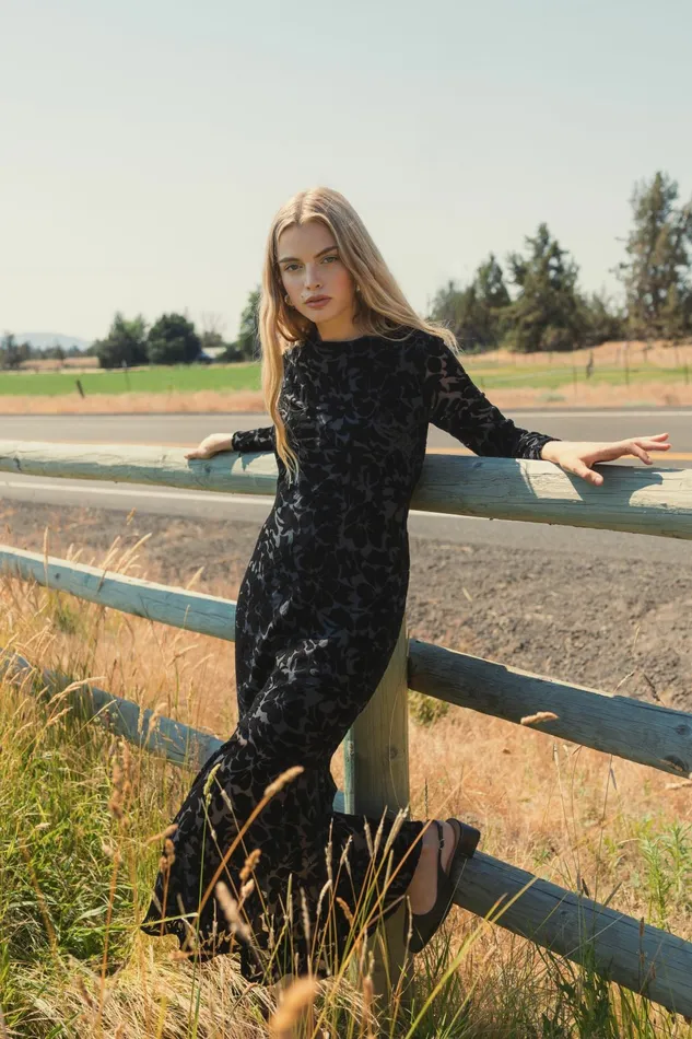 Women Every Day Dresses Mac Duggal Burnout Velvet Long Sleeve Ruffle Hem Midi Dress Black