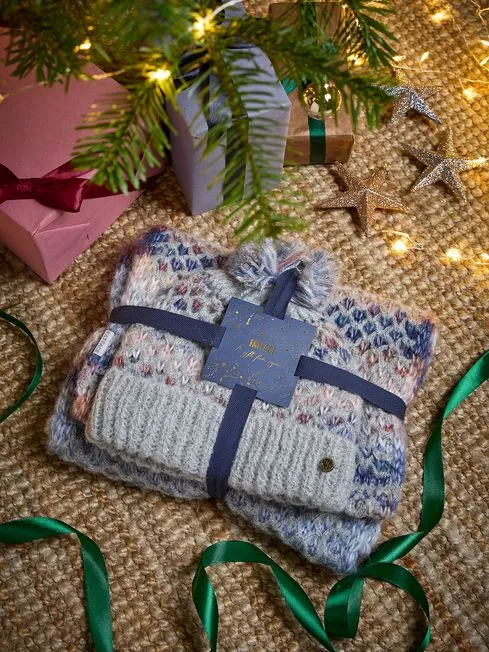 Women Fatface Hats Grey Spacedye Hat And Snood Gift Set
