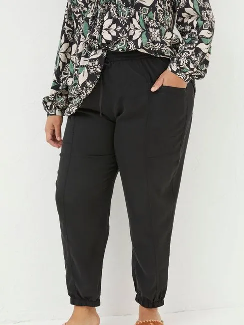Women Fatface Loungewear Lyme Black Cargo Cuffed Joggers Women Fatface Loungewear Lyme Black Cargo Cuffed Joggers