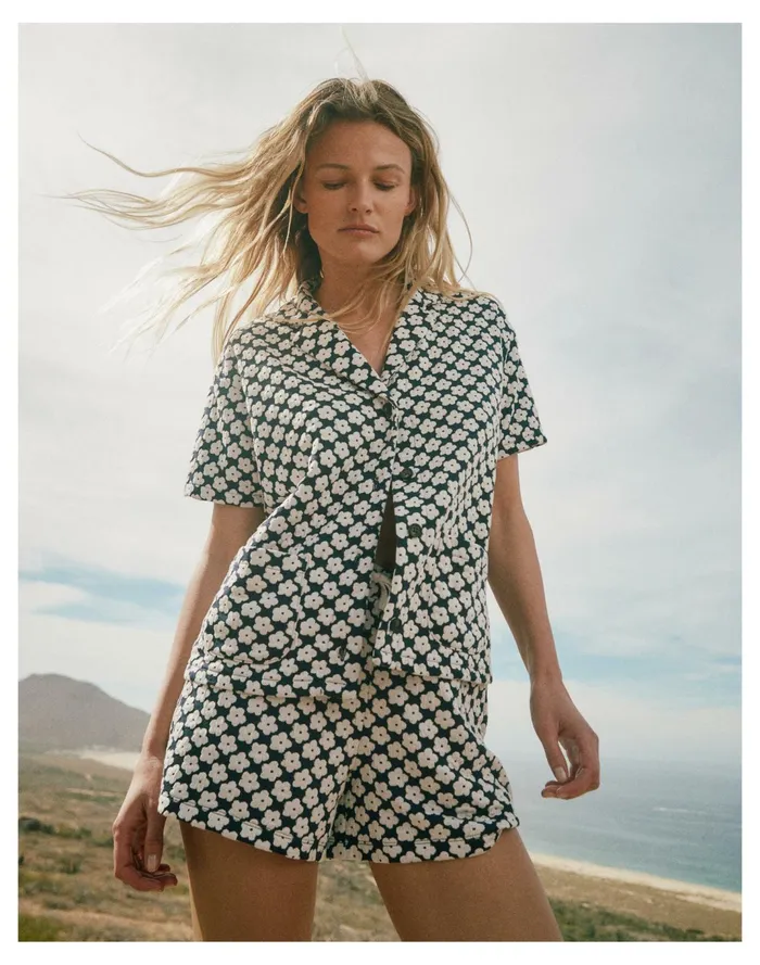 Women Floral Check Jacquard Knit Camp Shirt Dark Nightfall Madewell Tees Women Floral Check Jacquard Knit Camp Shirt Dark Nightfall Madewell Tees