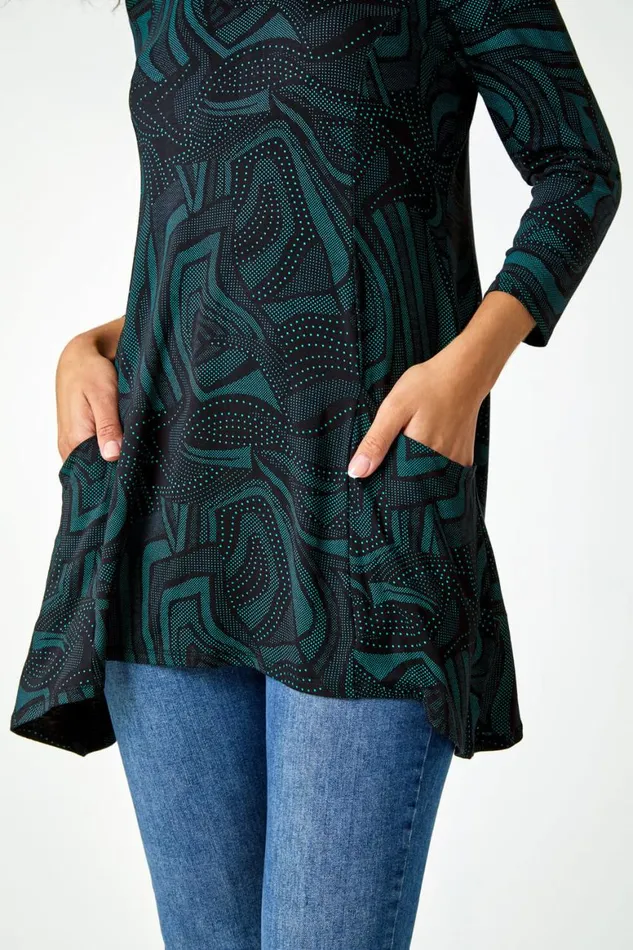 Women Green Swirl Print Hanky Hem Stretch Top Roman Tops