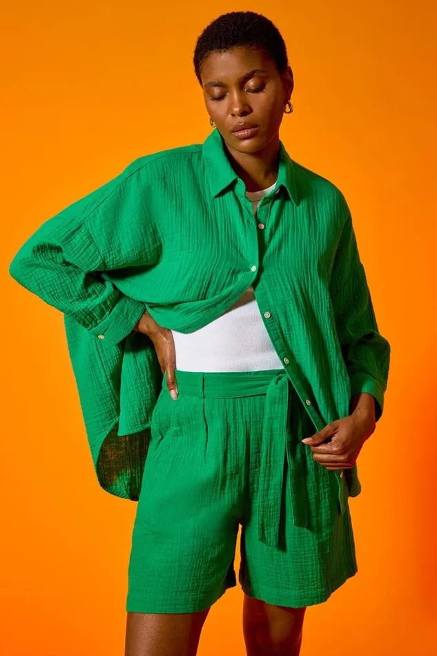 Women Green Textured Elastic Tie Waist Cotton Shorts Roman Trousers