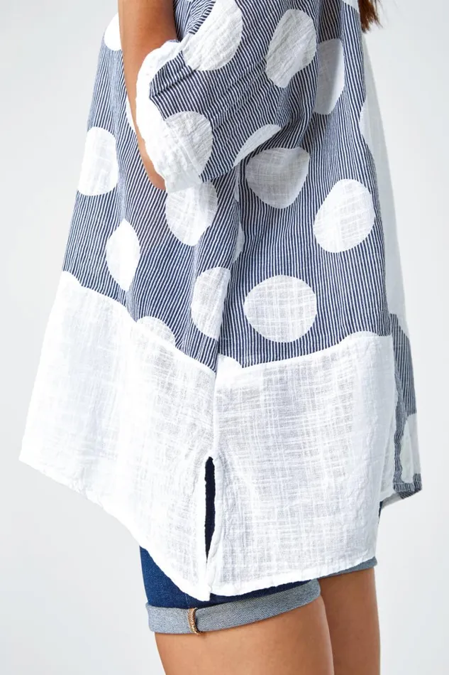 Women Ivory Spot Print Oversized Cotton Tee Roman Tops