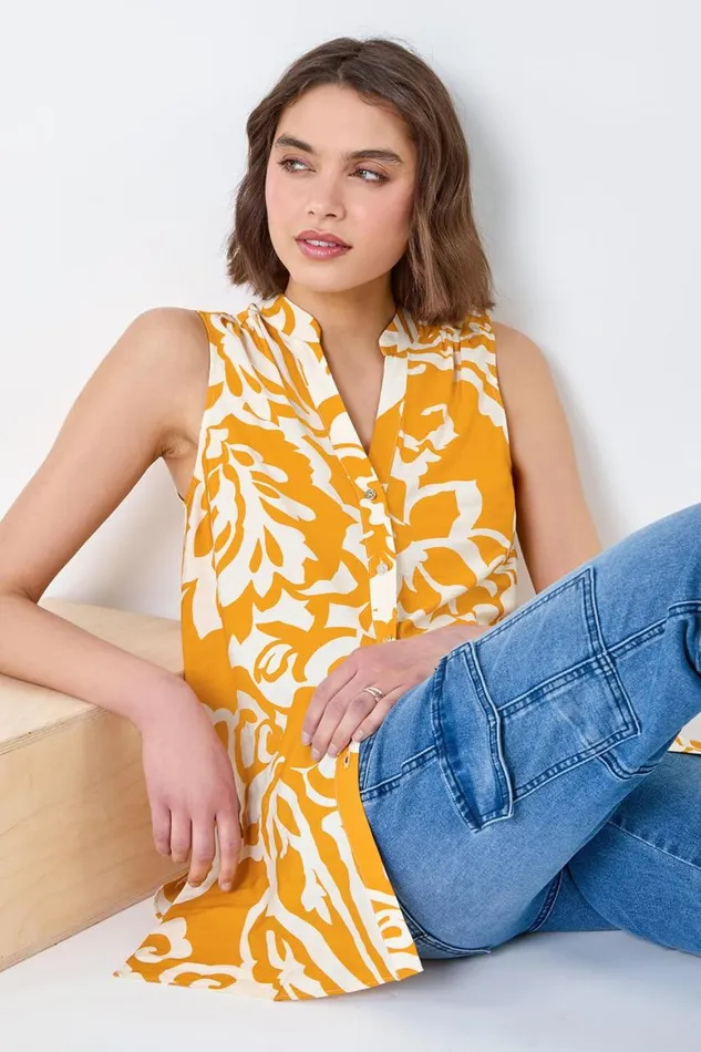 Women Mango Floral Print Sleeveless VNeck Button Blouse Roman Tops