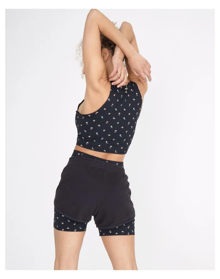 Women MWL Curved Hem Sweatshorts Black Coal Madewell MWL Athleisure Women MWL Curved Hem Sweatshorts Black Coal Madewell MWL Athleisure