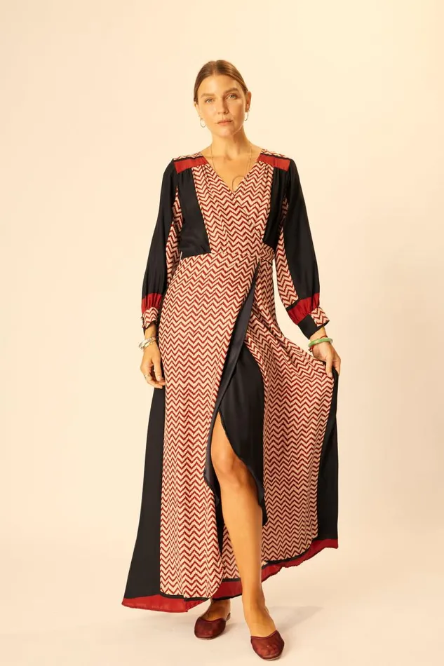Women Natalie Martin Dresses Kate Long Sleeve Maxi Block Zigzag Noire