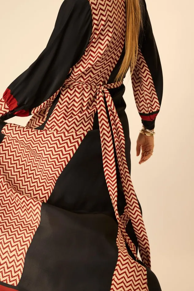 Women Natalie Martin Dresses Kate Long Sleeve Maxi Block Zigzag Noire