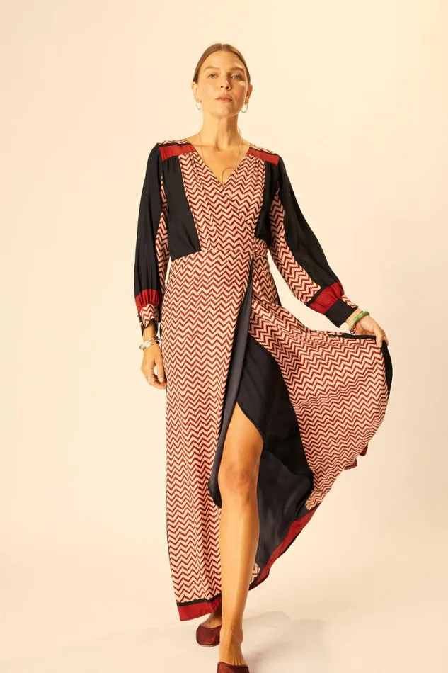 Women Natalie Martin Dresses Kate Long Sleeve Maxi Block Zigzag Noire