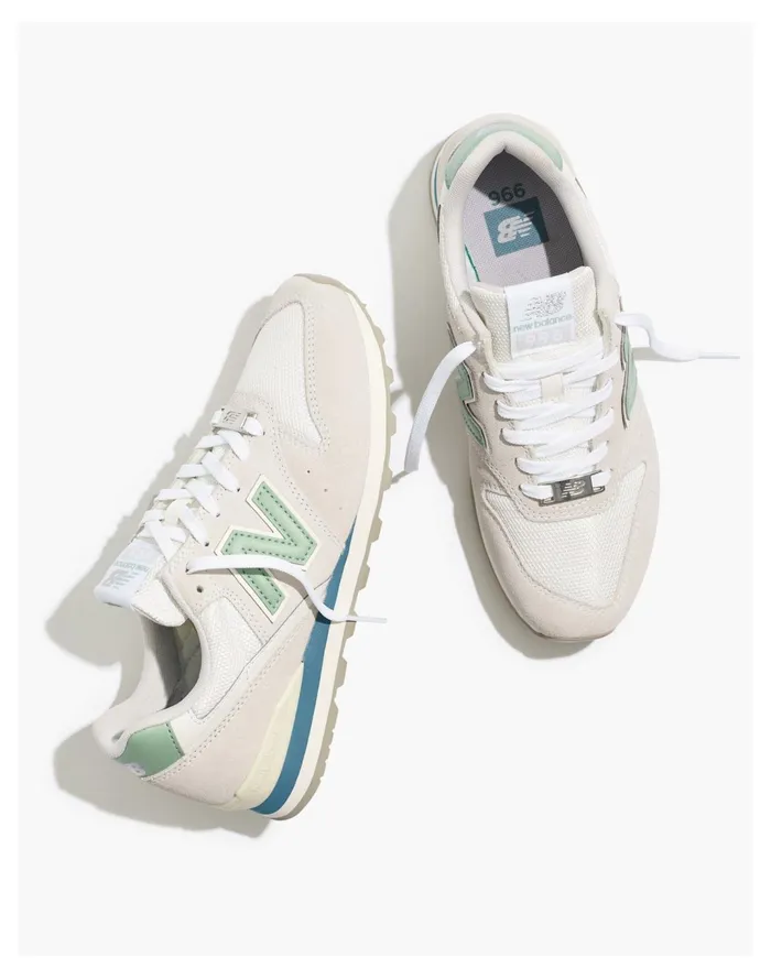 Women New Balance 996 Sneakers Silver Birch Madewell Sneakers