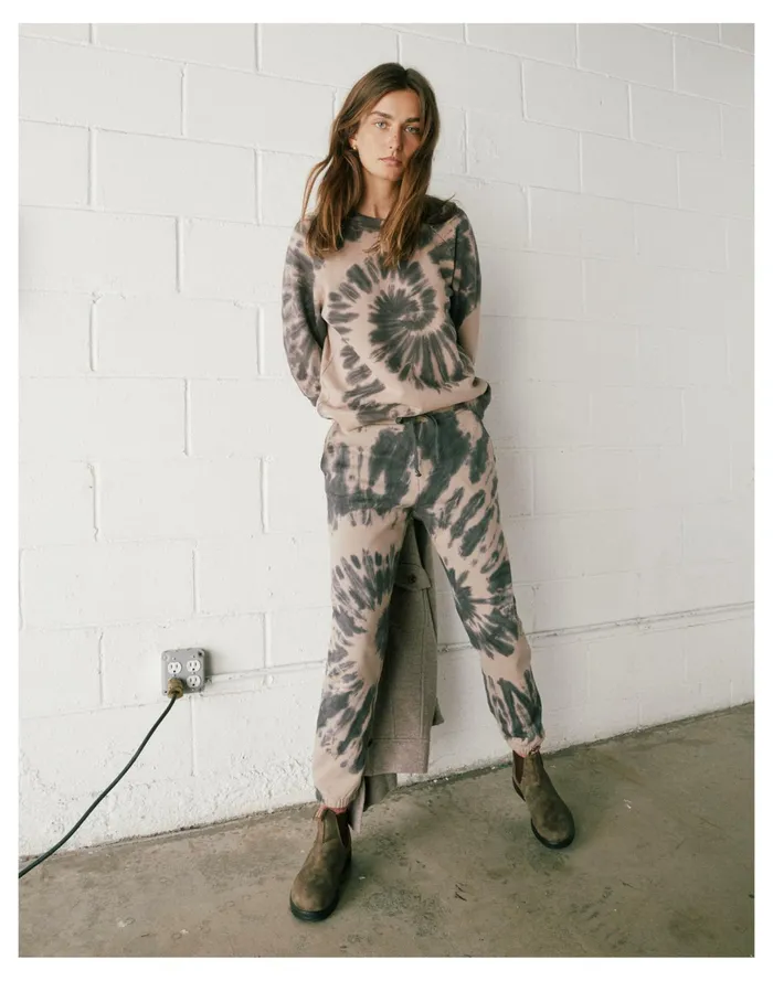 Women Resourced Cotton Retro Sweatpants In Swirl Tie Dye Coal Madewell Sweatshirts and Sweatpants Women Resourced Cotton Retro Sweatpants In Swirl Tie Dye Coal Madewell Sweatshirts and Sweatpants
