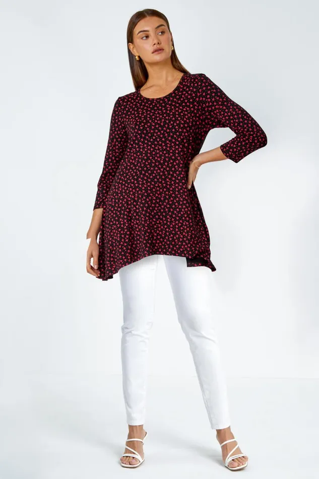 Women Red Ditsy Heart Stretch Hanky Hem Top Roman Tops